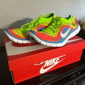 Men’s Nike Free Runs- size 15